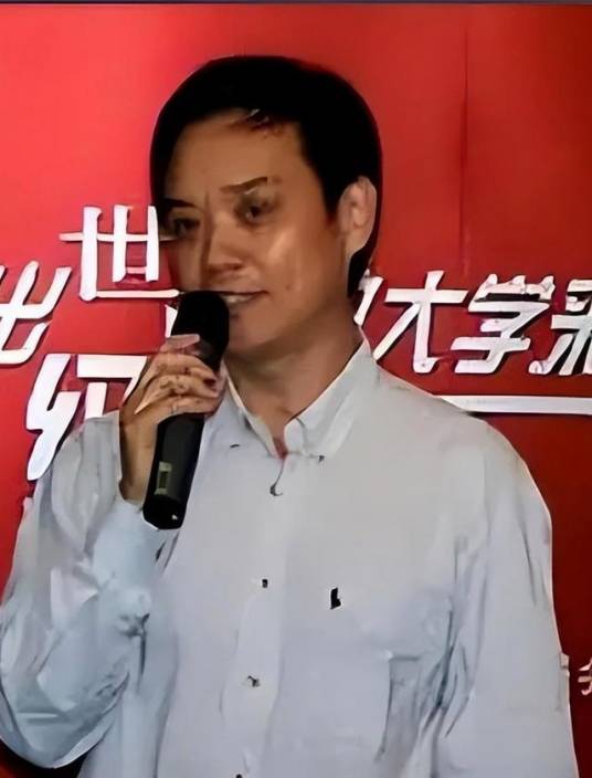凌志军（人民日报社高级编辑）
