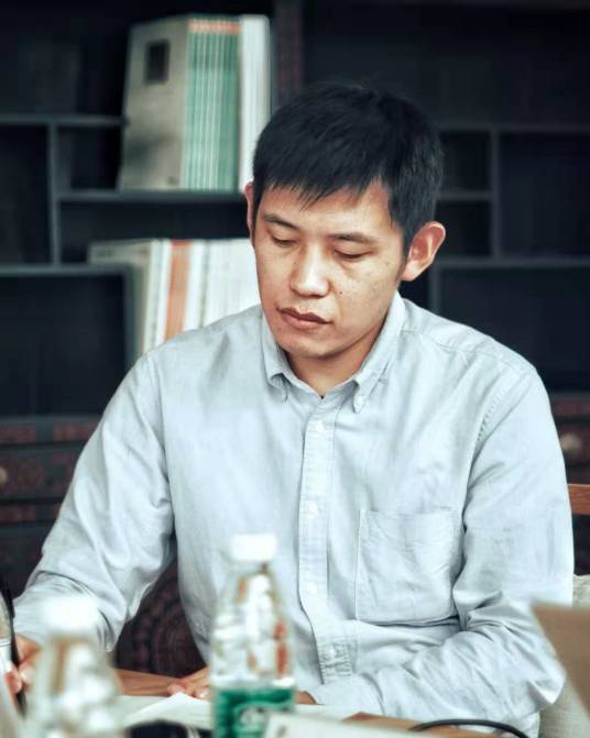 张新刚(山东大学历史文化学院教授)