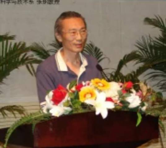 张钢（天津大学教授）