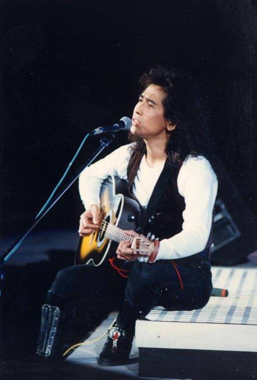 一面湖水(1991年齐秦演唱歌曲)