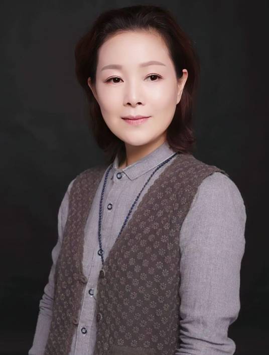 江瑶（浙江小百花越剧团一级演员）