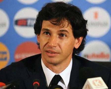 德梅特里奥·阿尔贝蒂尼