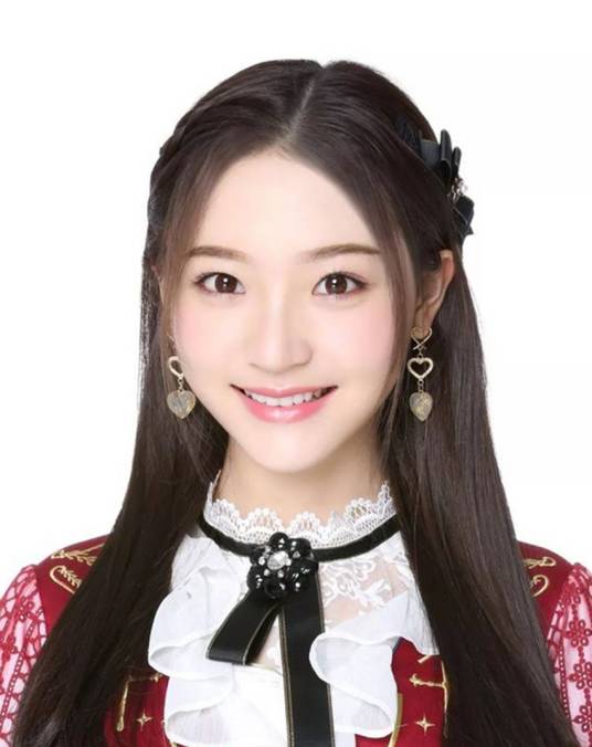 谢蕾蕾（中国女歌手、演员，GNZ48成员）