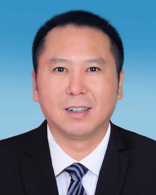 曾建华(湖南省衡阳市人民政府党组成员、副市长,中共衡阳县委书记)