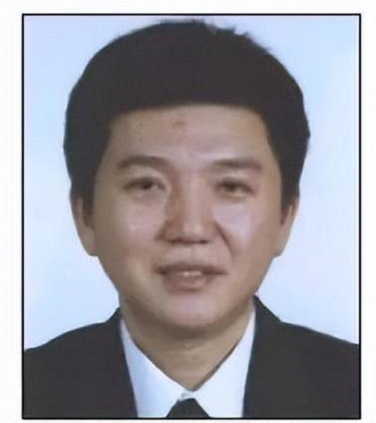 黄定宇（中央戏剧学院表演系原主任）