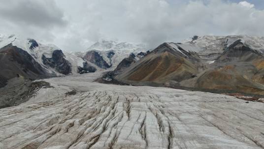 阿尼玛卿（青海省旅游景区）