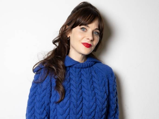 佐伊·丹斯切尔