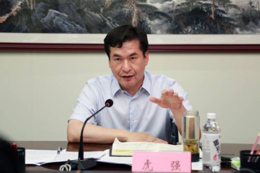 虎强（河南省郑州市委常委、市委秘书长）