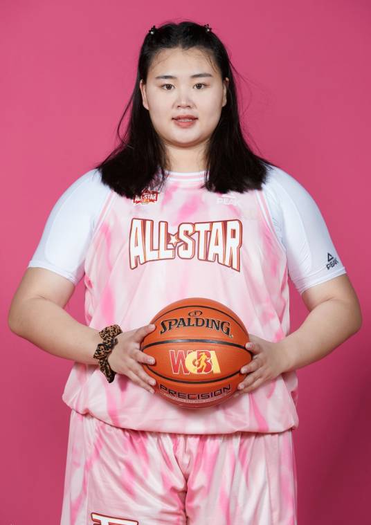 刘禹彤(中国女子篮球运动员)