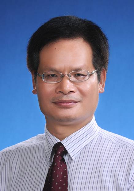 彭富春（湖北大学人文社会科学资深教授、博士生导师，武汉市第十四届政协副主席）