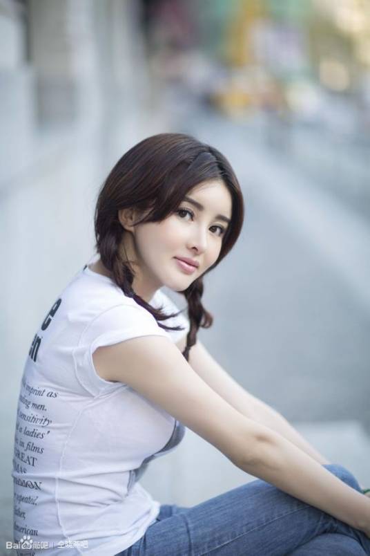 仝晓燕(80后中国女演员歌手)