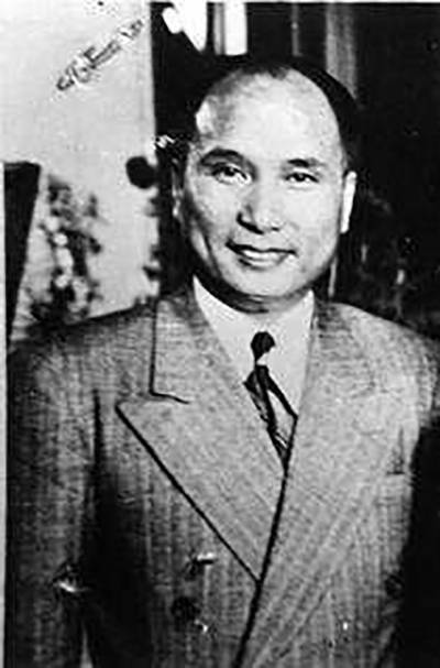 杜建时(天津市原市长、全国政协第六届文史资料研究委员会副主任)