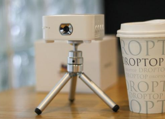 微投（微型激光投影技术）