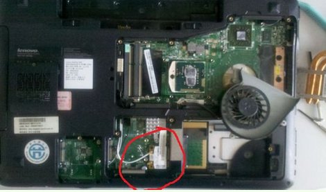 y560的无线网卡在主板哪个位置