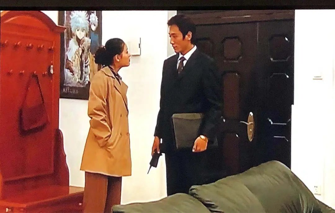 《血色浪漫》中，张海洋和钟跃民如果不退伍，他们谁最后取得的成就会更大？