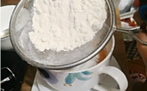 家庭自制蛋糕的做法