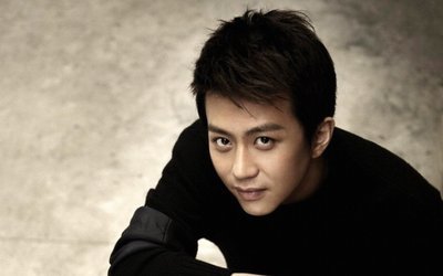 邓超开出租车忘打票后报销网友打车费，对此你如何评价他？