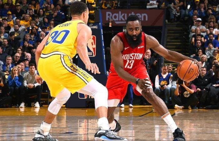 NBA的巨星们，在季后赛分别拿了几次三双？