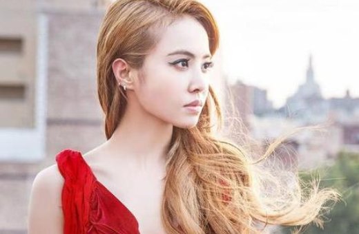 台湾女歌手有哪些？