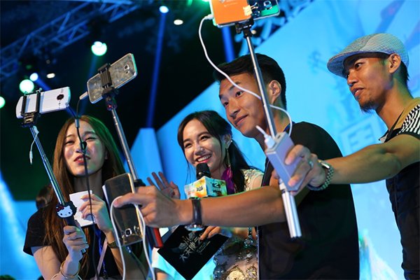 41名主播被列入主播警示名单，主播该如何规范自己的言行？