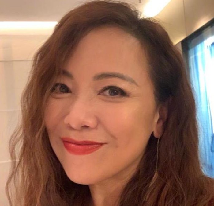 邓萃雯拔倒刺手肿进医院，为什么拔倒刺会导致手肿？