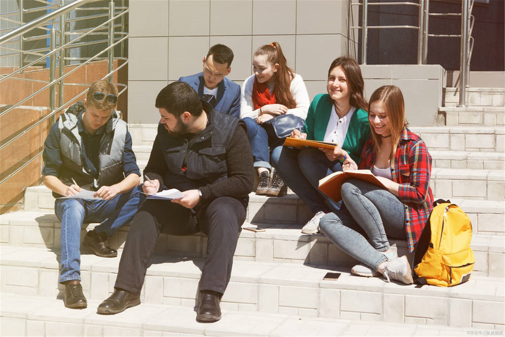 5所大学2021年停止招生，毕业学生怎么办？