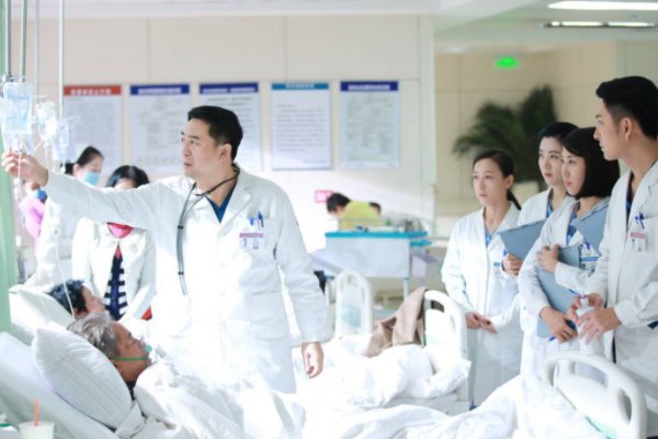 自曝收50万回扣医生再发声，医生为什么会举报自己收回扣？