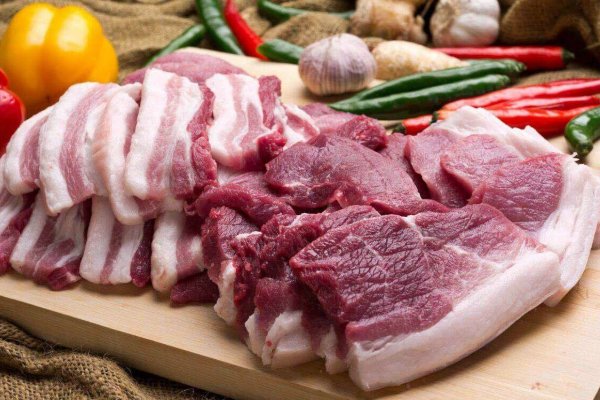 关于男子跨年晚会抽中半头猪这件事，你有何看法？