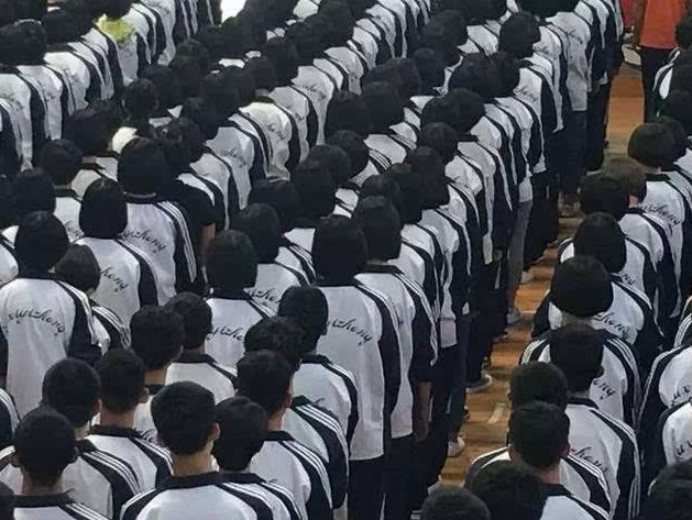 玉溪高三学生为什么发生冲突？