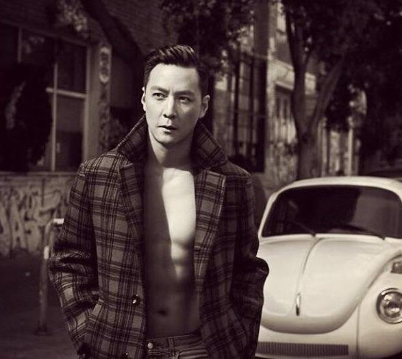 年近40的李栋旭，让人起鸡皮疙瘩的魔鬼身材，你爱了吗？