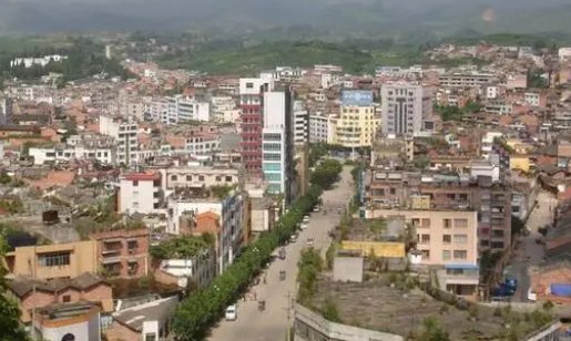 马关县属于哪个市