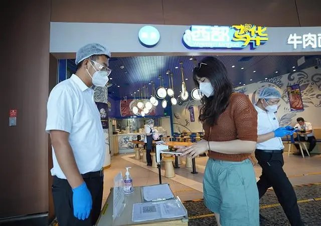 北京堂食重启，各个餐厅是如何招揽顾客的？