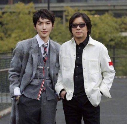 高晓松剪掉25年长头发！穿五千上衣钓鱼，你们猜是什么样？