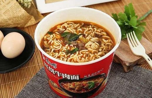 一箱康师傅袋装方便面多少钱啊?