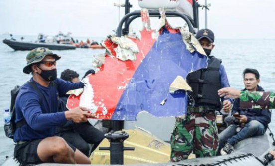 印尼总统证实:失事客机坠毁于爪哇海,坠毁地点对搜救工作有影响吗?