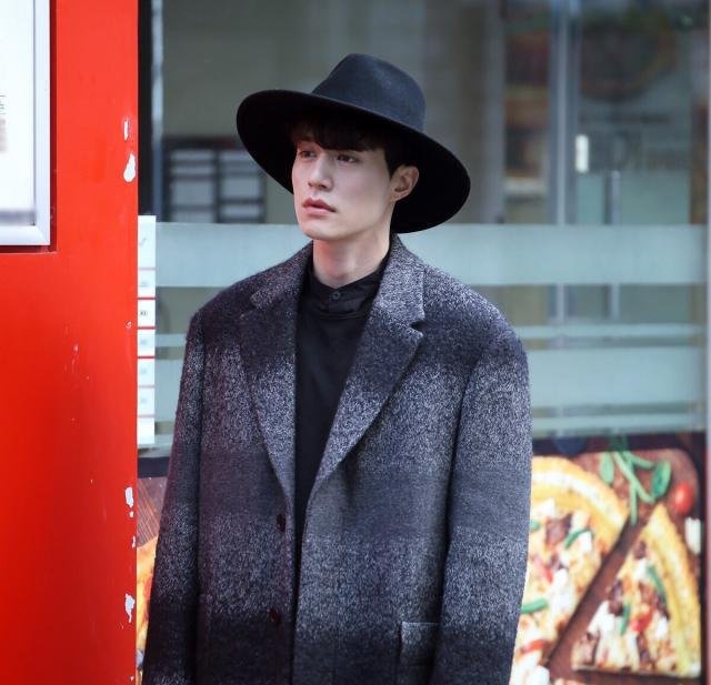 年近40的李栋旭，让人起鸡皮疙瘩的魔鬼身材，你爱了吗？