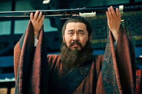 <三国演义>中曹操的性格特点