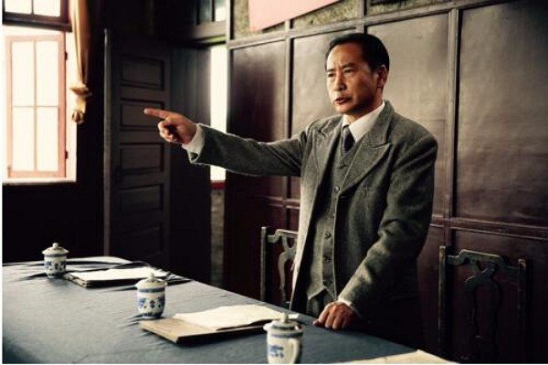 简述陈独秀《文学革命论》的主要内容和历史意义？