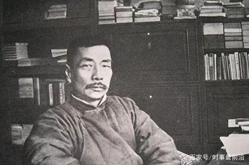 孔乙己是个什么样的人