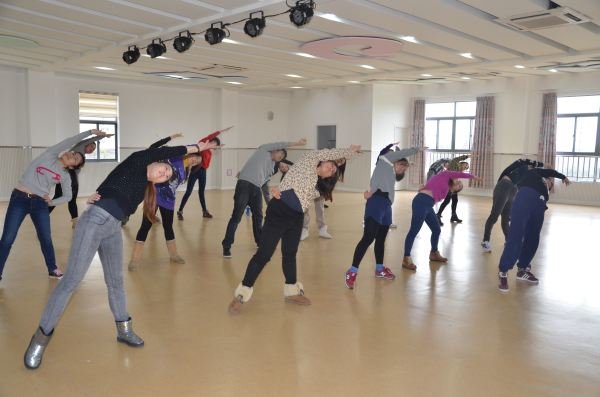 健美操基本步法