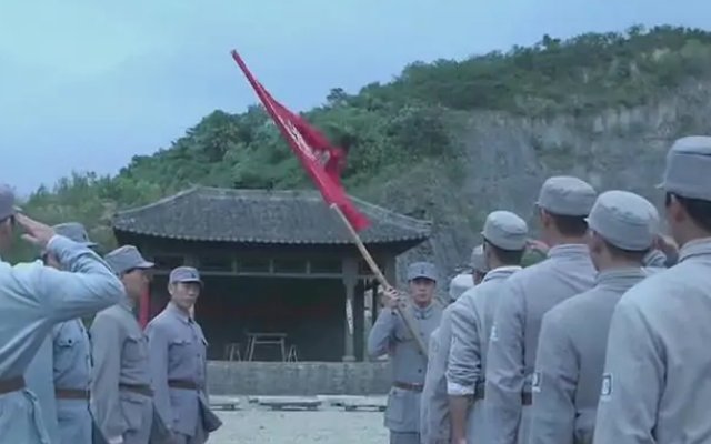 雪豹里张仁杰是不是内奸