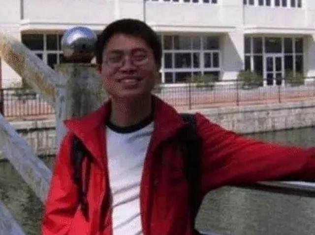 贫困生向海清：写6000字谴责孙俪，只因不给买苹果手机，后来怎么样了？