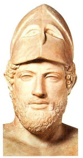 古希腊主张官职开放并行工薪制的是哪位