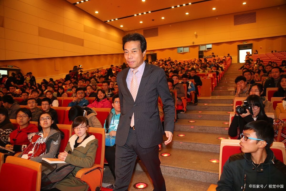 一级教授和四级教授的区别有多大呢？