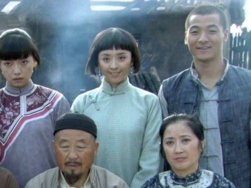 《闯关东》中为什么觉得鲜儿是最作的那个人？