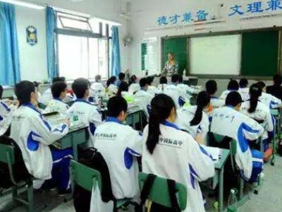 高中期末总结500字以上