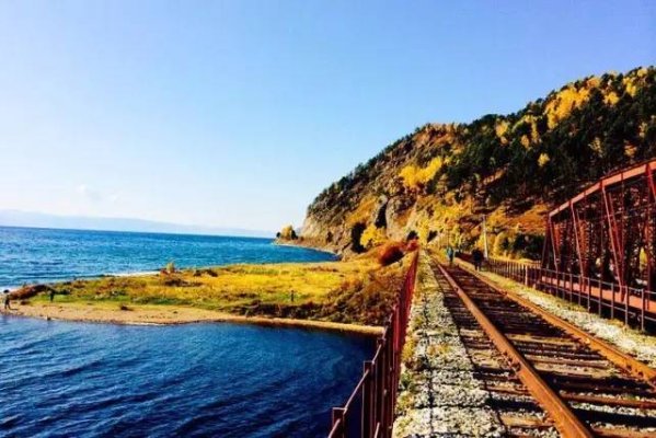 贝加尔湖是何时从中国划分出去的的?它与中国有何关系?