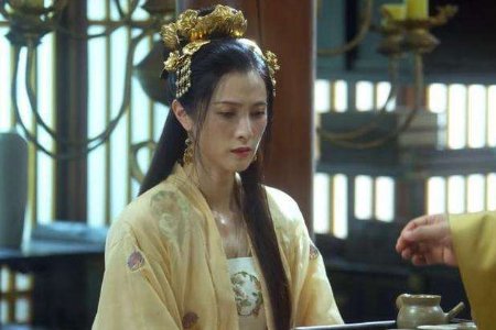 《雪中悍刀行》中，裴南苇是何身份？为什么会让靖安王如此忌惮？