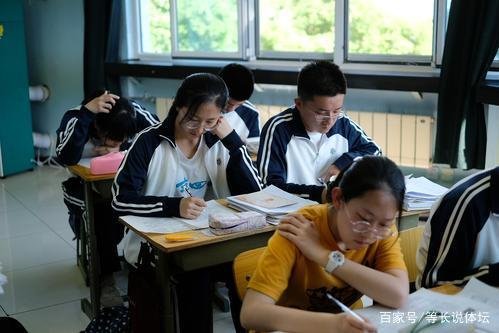 高一许多学生家庭都选择在学校附近租房陪读，陪读真的有用吗？