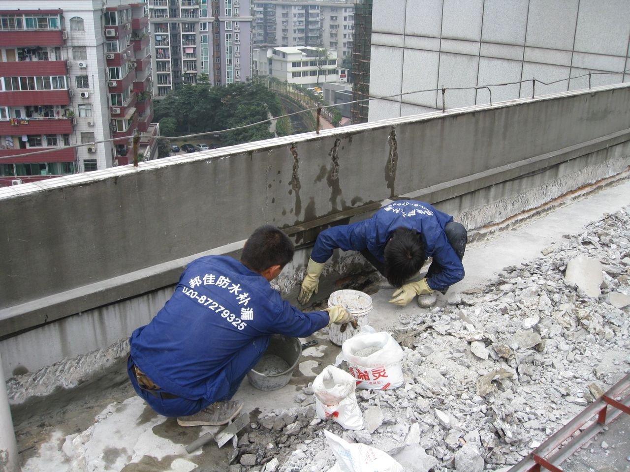 什么事女儿墙？最好附上图片说明